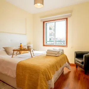 Forum Madeira Ajuda Apartment